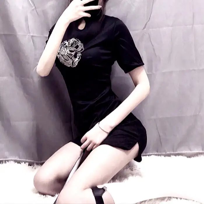 西岳奇童